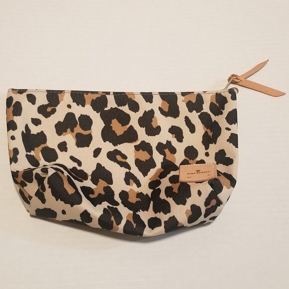 Jon Hart Design Handbags - Jon Hart - Grande Pouch - Leopard Coated Canvas
